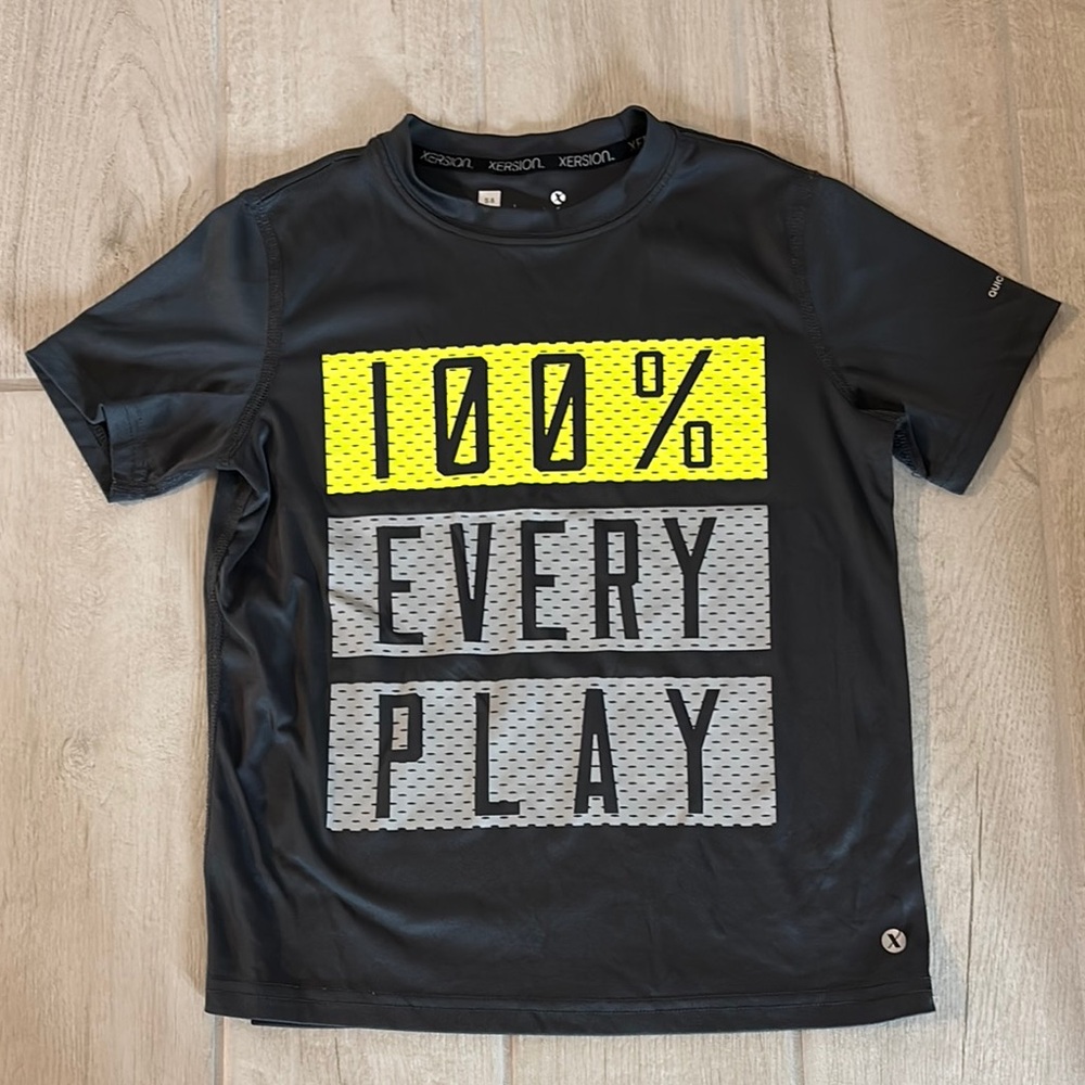 Xersion Kids Tee with Bold Graphic in Black and Yellow